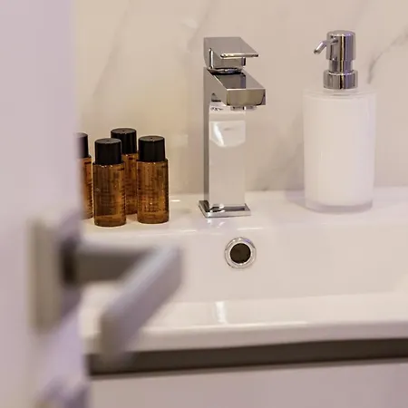 Couette-café Quiriti Vatican Relais 4*