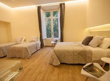 Quiriti Vatican Relais 2* רומא